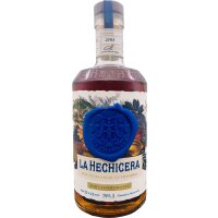 La Hechicera Ron Extra Anejo de Colombia Serie...